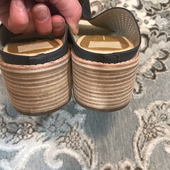 Dolce Vita perforated wedge peep toe heels - Picture 4 of 8